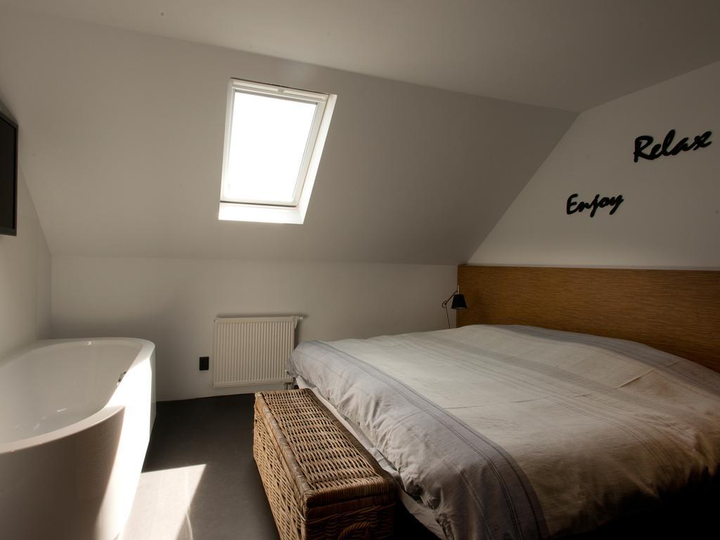 فندق دِن بورِخْفي  Studio Molenstraat الغرفة الصورة