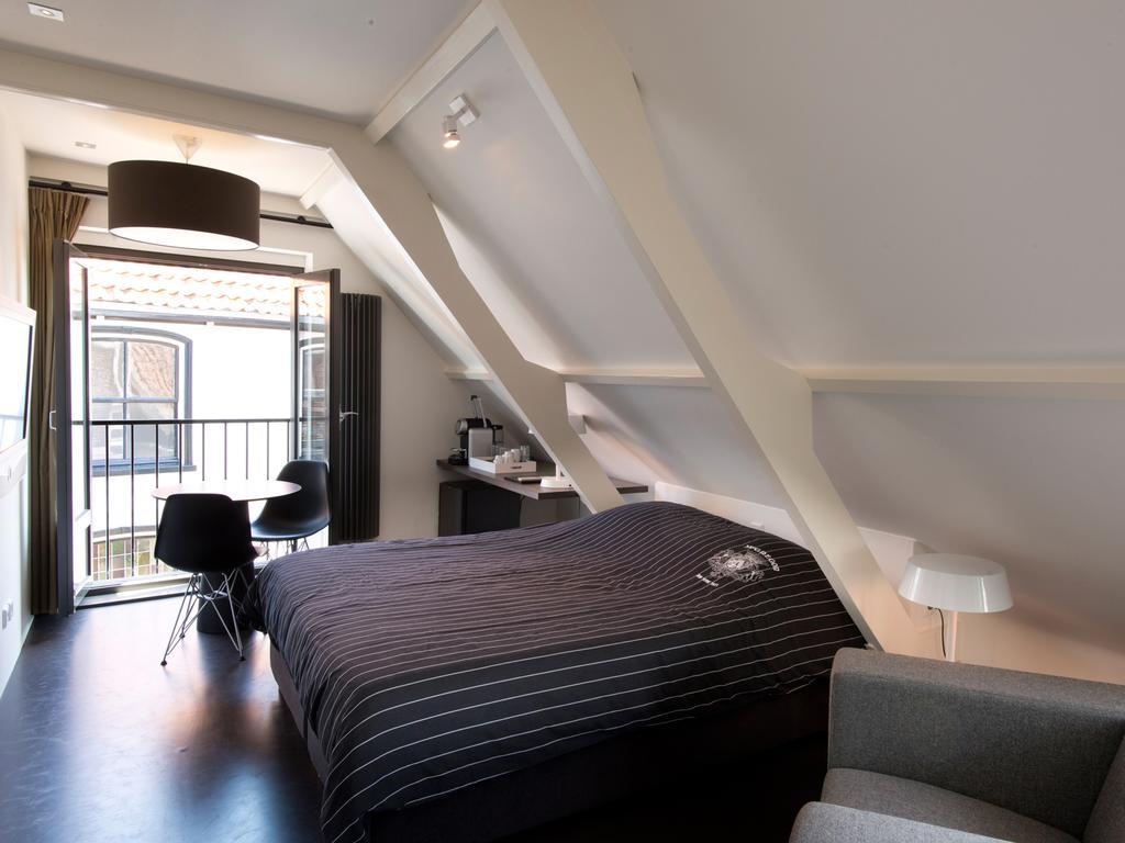 فندق دِن بورِخْفي  Studio Molenstraat المظهر الخارجي الصورة