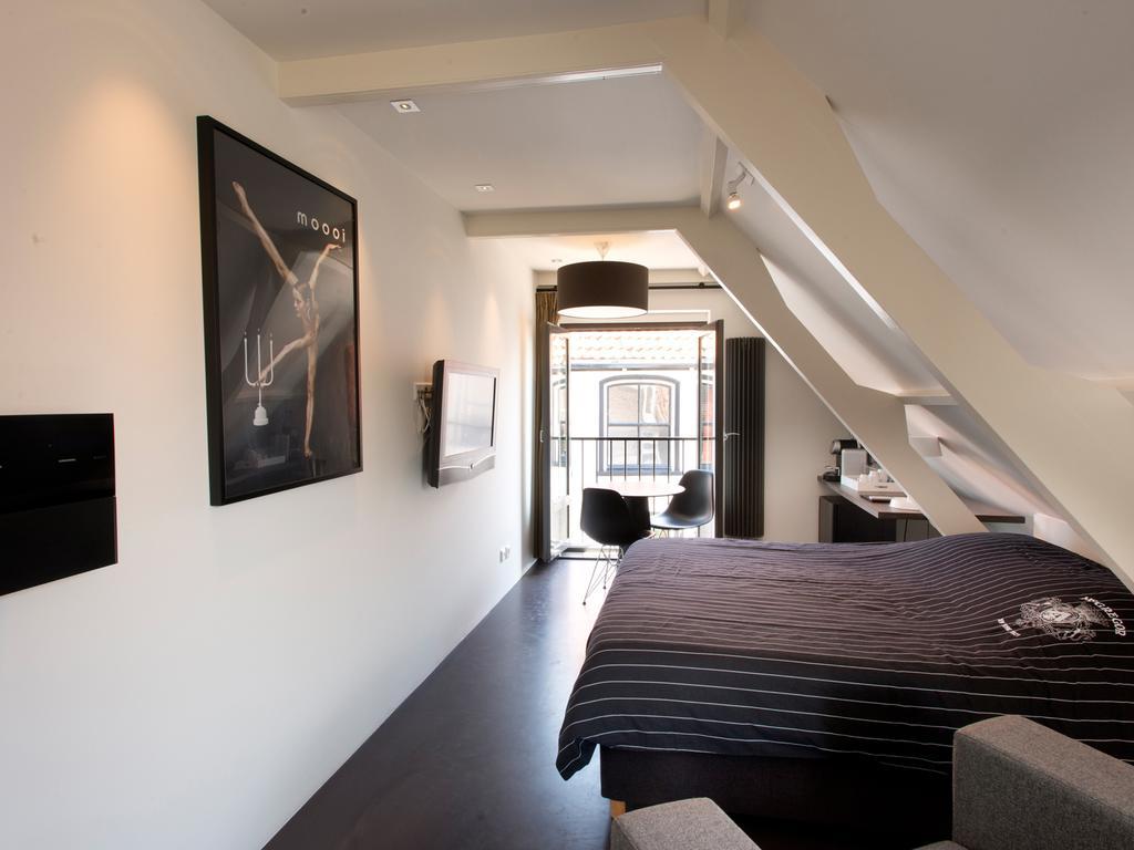 فندق دِن بورِخْفي  Studio Molenstraat المظهر الخارجي الصورة